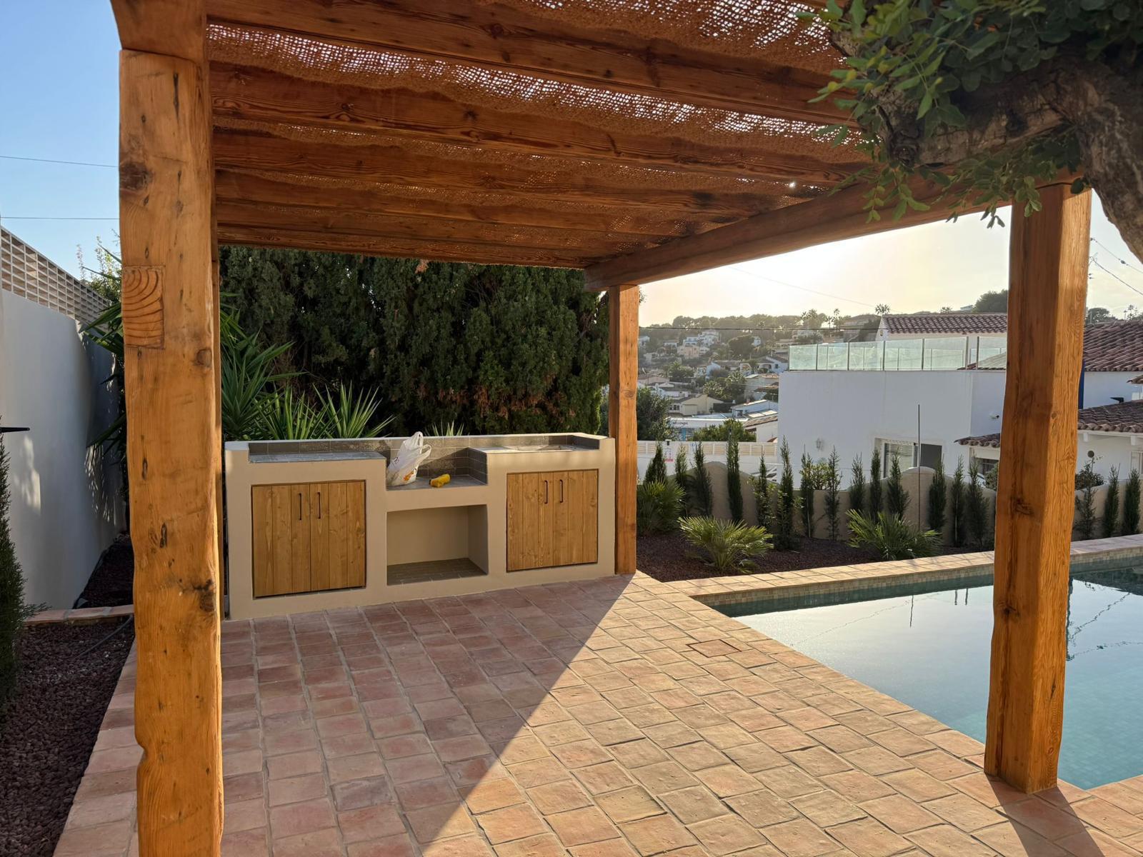 Casa en venta de 3 dormitorios en La Fustera, Benissa.