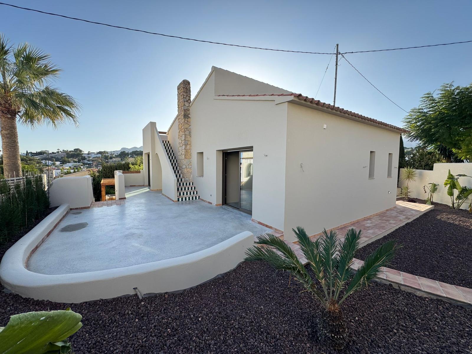 Casa en venta de 3 dormitorios en La Fustera, Benissa.