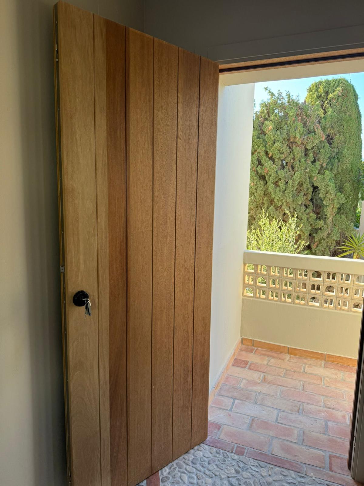 Casa en venta de 3 dormitorios en La Fustera, Benissa.