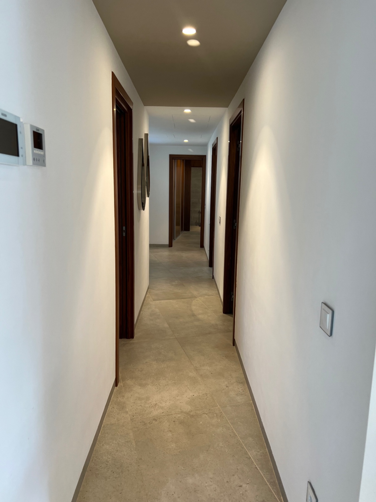 Chalet moderno en venta de 4 dormitorios en Fustera, Benissa