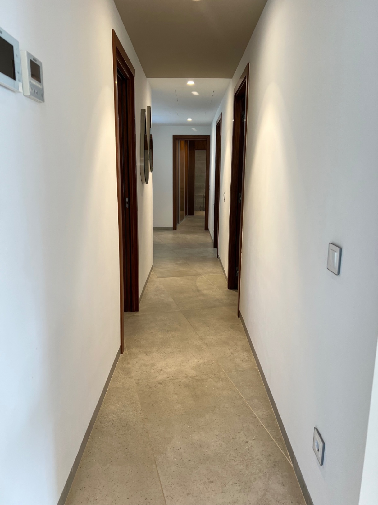Chalet moderno en venta de 4 dormitorios en Fustera, Benissa