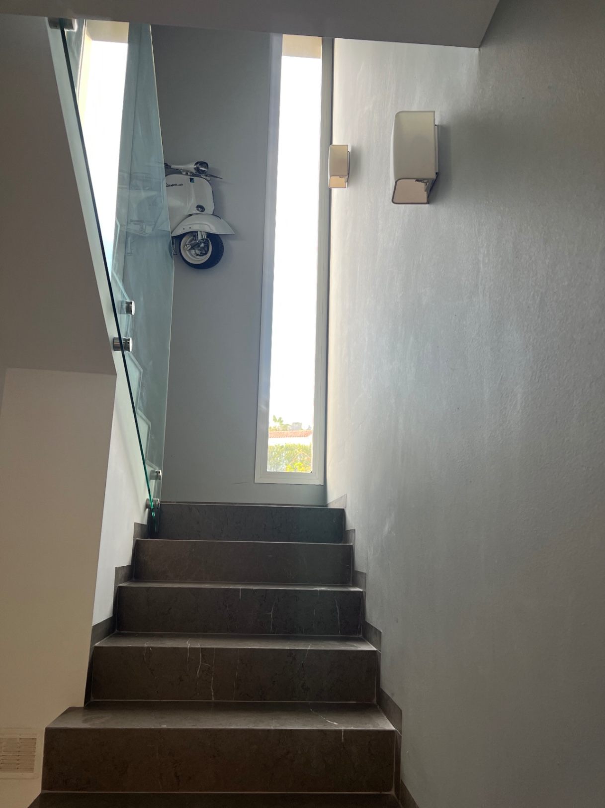 Chalet moderno en venta de 4 dormitorios en Fustera, Benissa