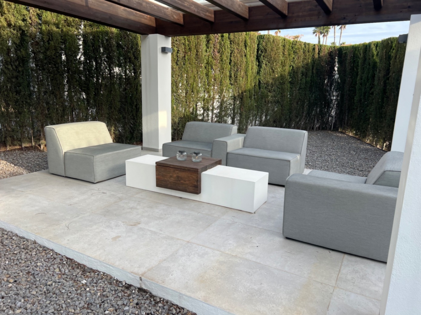 Chalet moderno en venta de 4 dormitorios en Fustera, Benissa